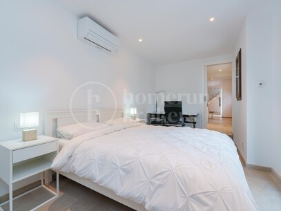 Casa Blanca – Modern and Renovated Townhouse in Son Armadams, Palma de Mallorca