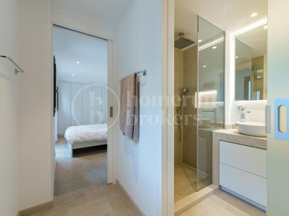 Casa Blanca – Modern and Renovated Townhouse in Son Armadams, Palma de Mallorca