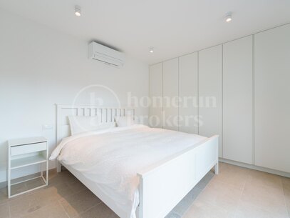 Casa Blanca – Modern and Renovated Townhouse in Son Armadams, Palma de Mallorca