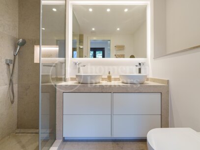 Casa Blanca – Modern and Renovated Townhouse in Son Armadams, Palma de Mallorca
