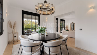 Villa Montebello – Elegant Contemporary Villa for Sale in Residential Monte Biarritz
