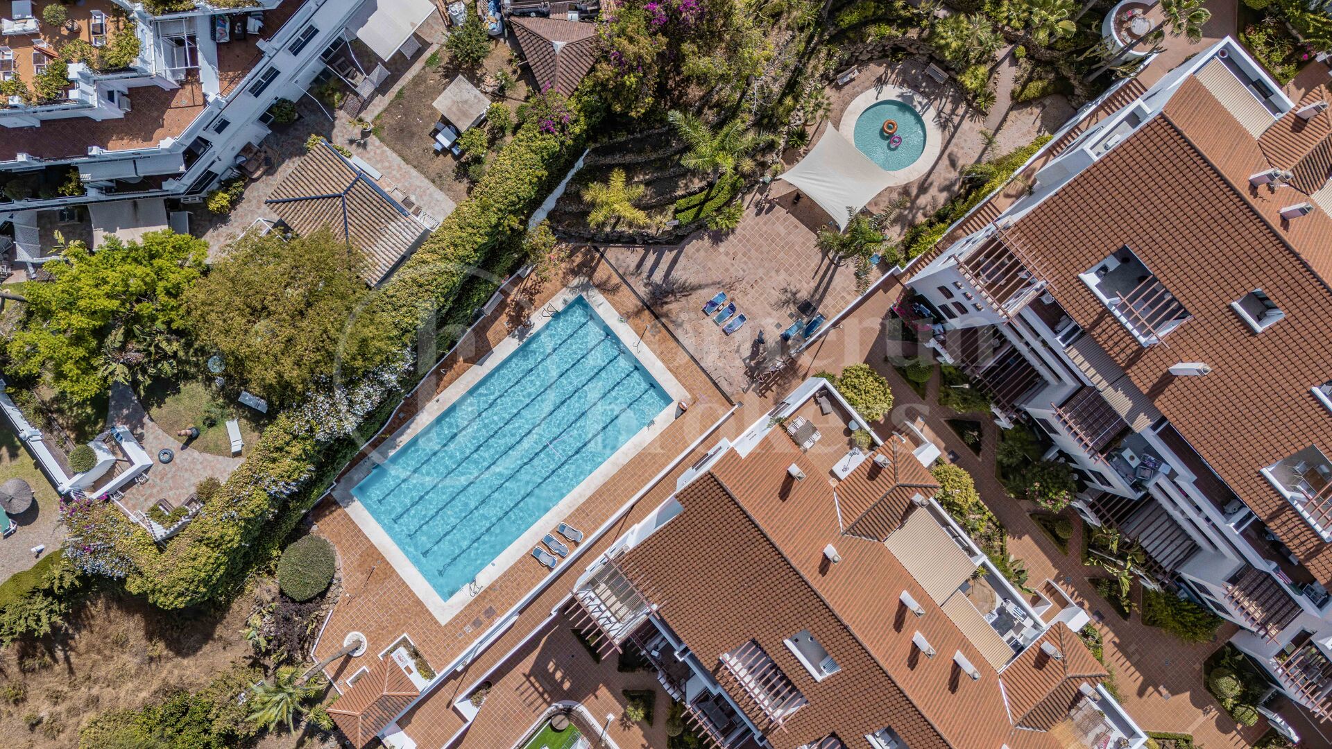 Penthouse Maestranza 22 - Modernity, Light and Location