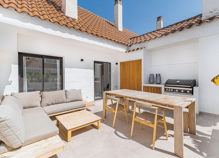 Luxury Apartment For Sale In Nueva Andalucia