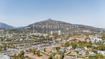 Tvåvånings takvåning att hyra i Nueva Andalucia, Marbella (alla områden)