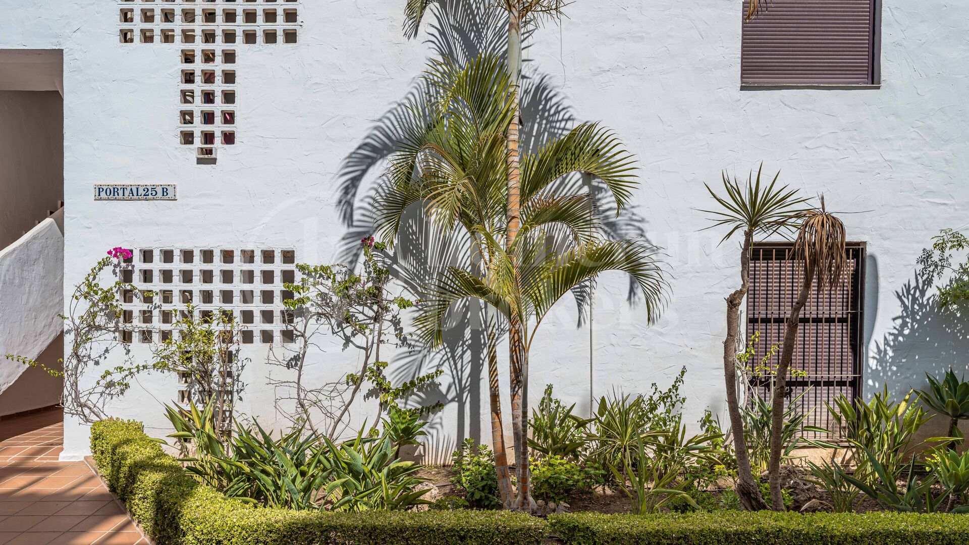 Penthouse Maestranza 22 - Modernity, Light and Location