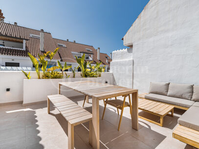 Penthouse Maestranza 22 - Modernity, Light and Location
