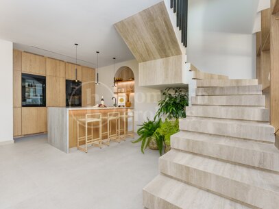 Maison Sora - Luxury Townhouse with incredible views