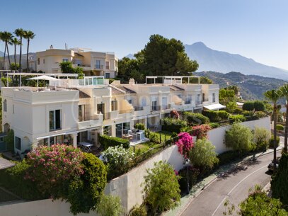 Maison Sora - Luxury Townhouse with incredible views