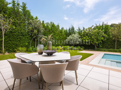 Villa Luma – Modern villa till salu i El Paraíso på den nya Golden Mile