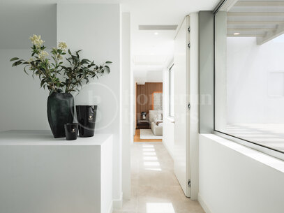 Villa Luma – Modern villa till salu i El Paraíso på den nya Golden Mile