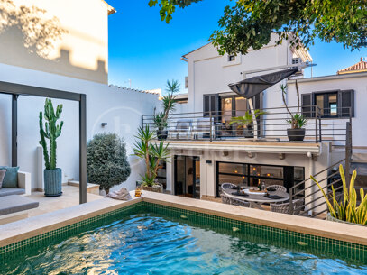 Modern Villa Oasis in the Heart of El Terreno