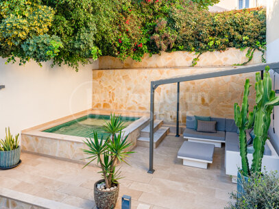Modern Villa Oasis in the Heart of El Terreno