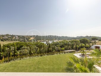 Villa Kivir – Exceptionell lyxvilla med 8 sovrum till salu i Sotogrande Alto