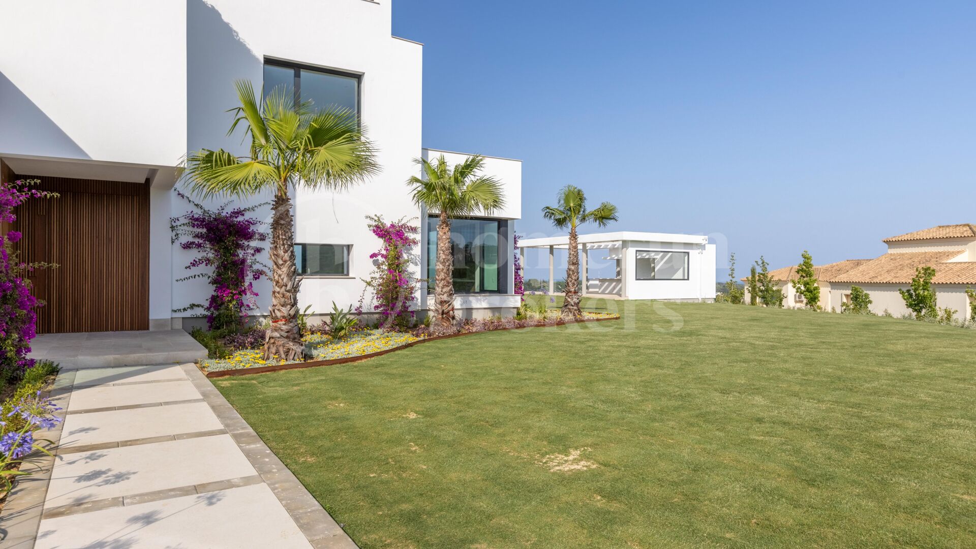 Villa Kivir - Exceptional 8-Bedroom Luxury Villa for Sale in Sotogrande Alto
