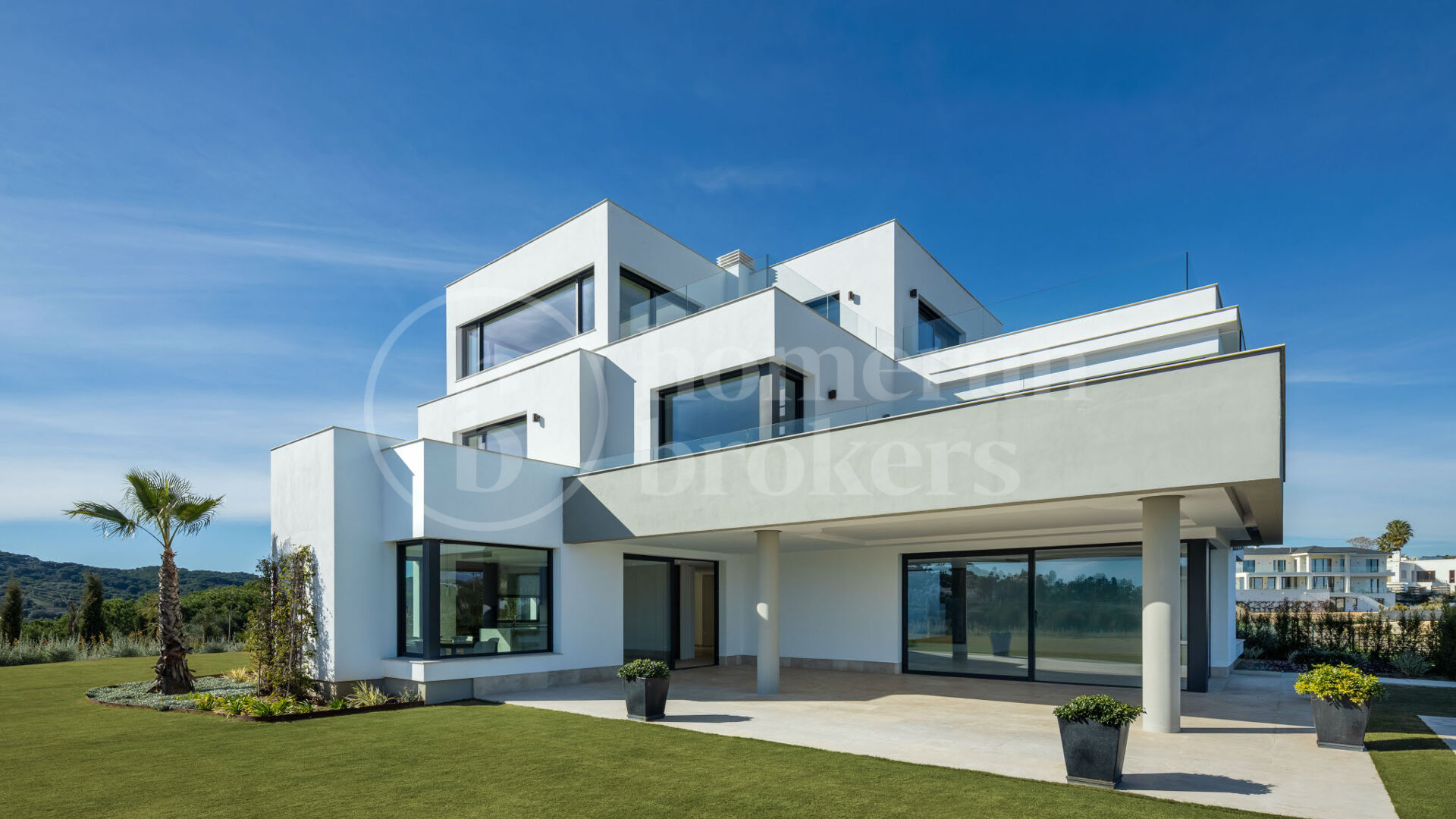 Villa Kivir - Exceptional 8-Bedroom Luxury Villa for Sale in Sotogrande Alto