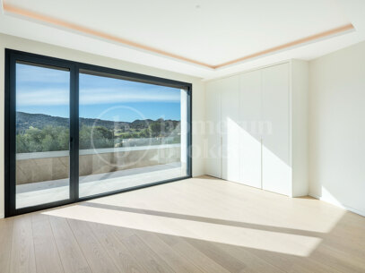 Villa Kivir – Exceptionell lyxvilla med 8 sovrum till salu i Sotogrande Alto