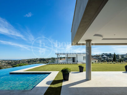 Villa Kivir - Exceptional 8-Bedroom Luxury Villa for Sale in Sotogrande Alto