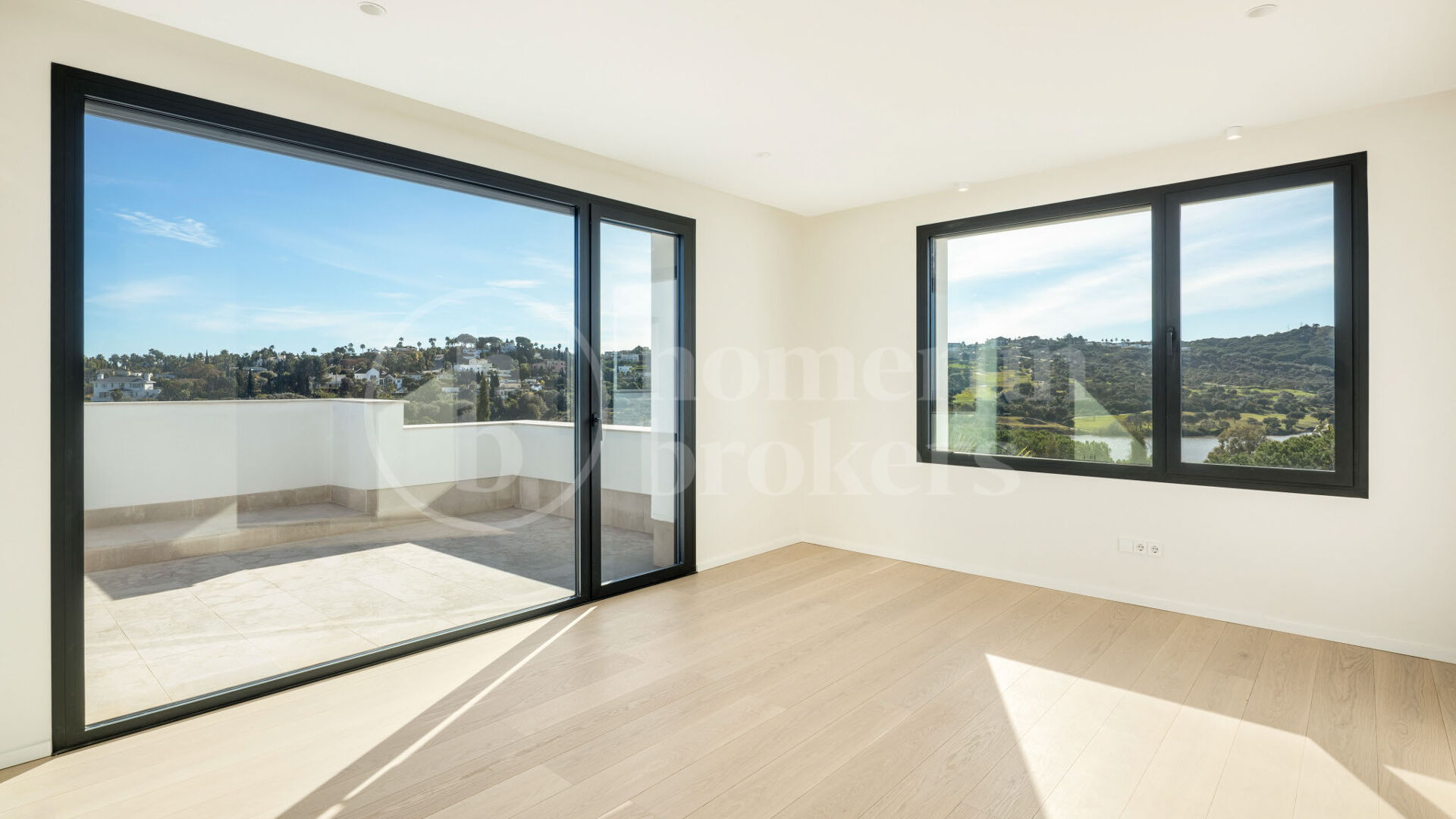 Villa Kivir - Exceptional 8-Bedroom Luxury Villa for Sale in Sotogrande Alto