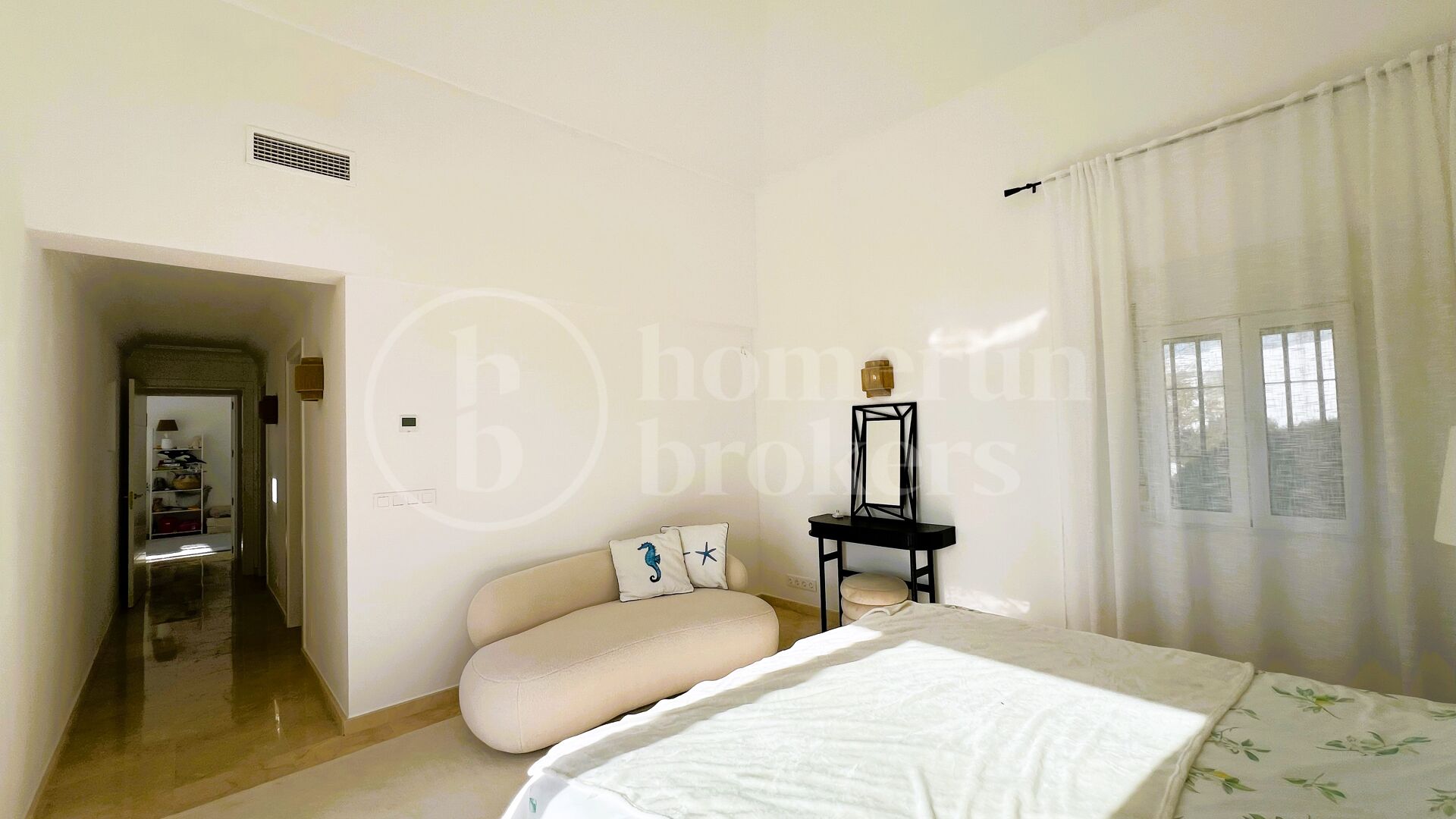 Villa G12 - Elegant Four Bedroom Villa in Sotogrande Alto