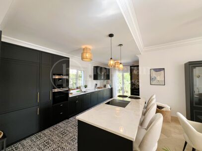 Villa G12 - Elegant Four Bedroom Villa in Sotogrande Alto