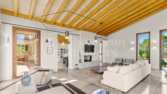 Villa for sale in Felanitx