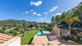 Villa for sale in Felanitx