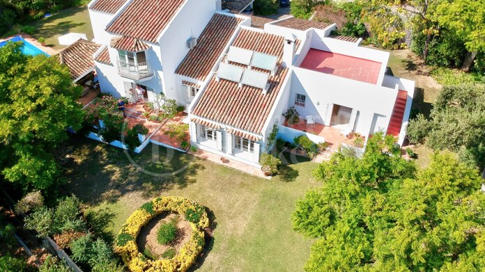 Villa Tranquila - Family Villa with Lake View in Sotogrande