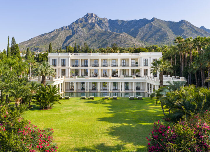 Luxury Villa For Sale In Marbella Golden Mile