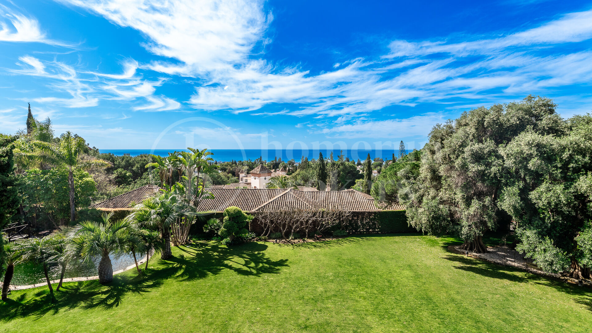 Villa Solomia - with Breathtaking Views in Sierra Blanca