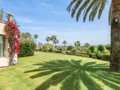 Villa Francesca - Rymlig 9 sovrum Villa med panoramautsikt i Sotogrande Alto