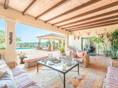 Villa Francesca - Rymlig 9 sovrum Villa med panoramautsikt i Sotogrande Alto