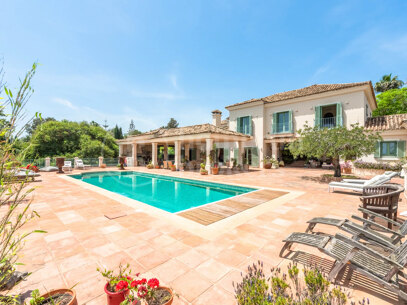 Villa Francesca - Rymlig 9 sovrum Villa med panoramautsikt i Sotogrande Alto