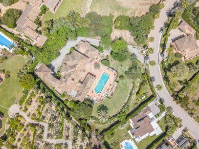 Villa Francesca - Rymlig 9 sovrum Villa med panoramautsikt i Sotogrande Alto