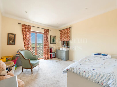 Villa Francesca - Rymlig 9 sovrum Villa med panoramautsikt i Sotogrande Alto