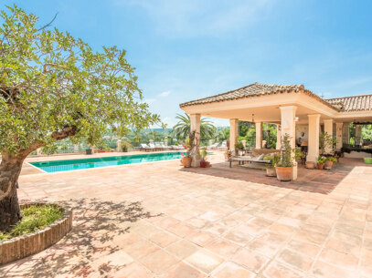 Villa Francesca - Rymlig 9 sovrum Villa med panoramautsikt i Sotogrande Alto