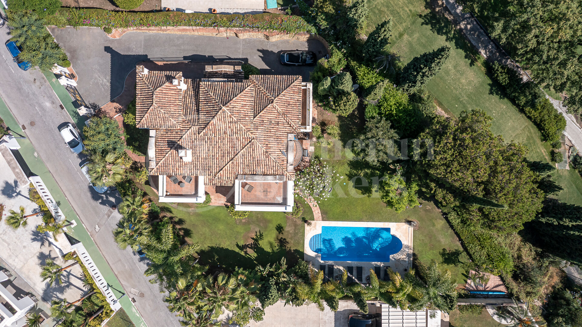 Villa Penati - Elegant Villa in La Reserva de La Quinta
