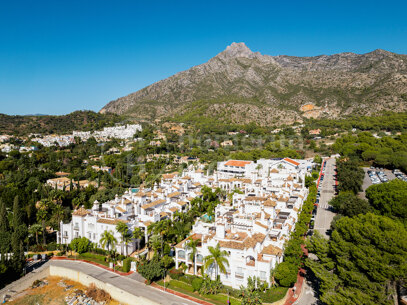 Apartament Montebello - Elegant Three-Bedroom Apartment for Sale in Marbella Golden Mile