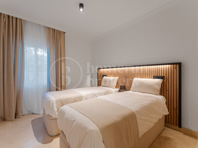 Apartament Montebello - Elegant Three-Bedroom Apartment for Sale in Marbella Golden Mile