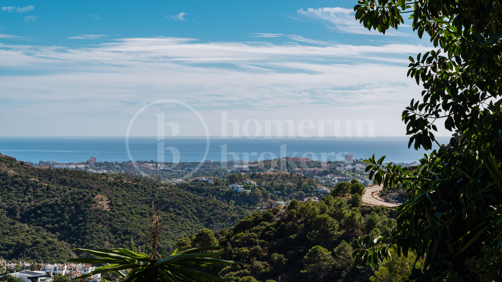 Villa Esencia - Investment and redevelopment Opportunity in El Madroñal