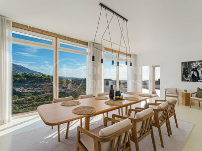 Villa Esencia - Investment and redevelopment Opportunity in El Madroñal