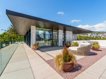 Casa Orquídea - Exceptionell modern bostad med panoramautsikt i El Herrojo Alto