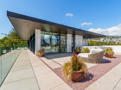 Casa Orquídea – Exceptional Modern Residence with Panoramic Views in El Herrojo Alto