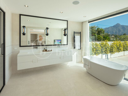 Villa Mercedes - lyx Villa i Las Brisas Golf