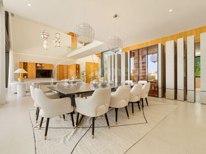 Guadalmina 720 – Contemporary six Bedroom Villa in Guadalmina Alta, Marbella
