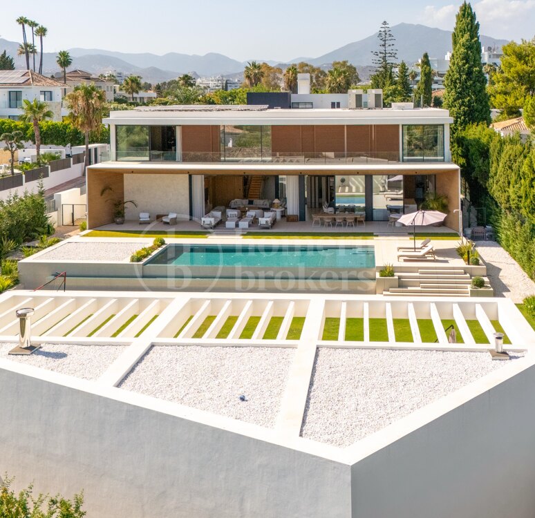 Guadalmina 720 – Samtida sex sovrum Villa i Guadalmina Alta, Marbella