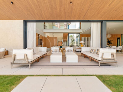 Guadalmina 720 – Contemporary six Bedroom Villa in Guadalmina Alta, Marbella
