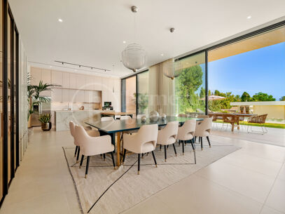 Guadalmina 720 – Contemporary six Bedroom Villa in Guadalmina Alta, Marbella
