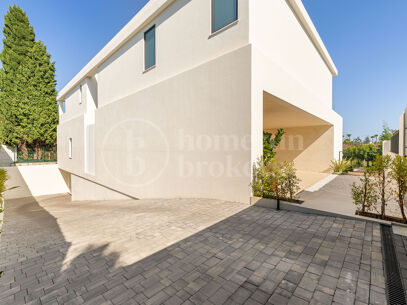 Guadalmina 720 – Contemporary six Bedroom Villa in Guadalmina Alta, Marbella