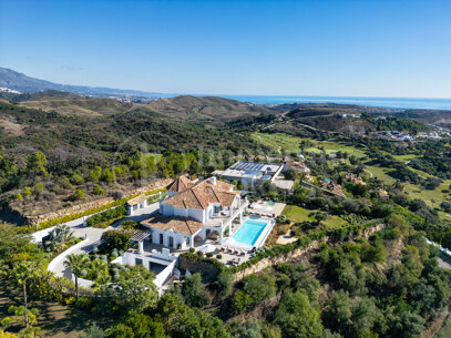 Villa Marbella – Luxury Mansion with Panoramic Views