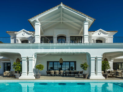Villa Marbella – Luxury Mansion with Panoramic Views